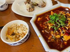 豆花牛肉-天回镇何氏豆腐(总店)