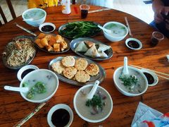 -洲心明记烧肉大粥(总店)