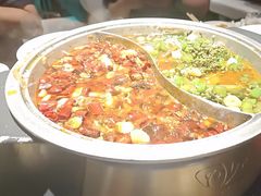-辣尚瘾·烤鱼·新川菜(牡丹园直营店)