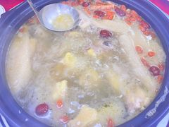 -花苑美食横琴生蚝火锅(拱北粤华路店)