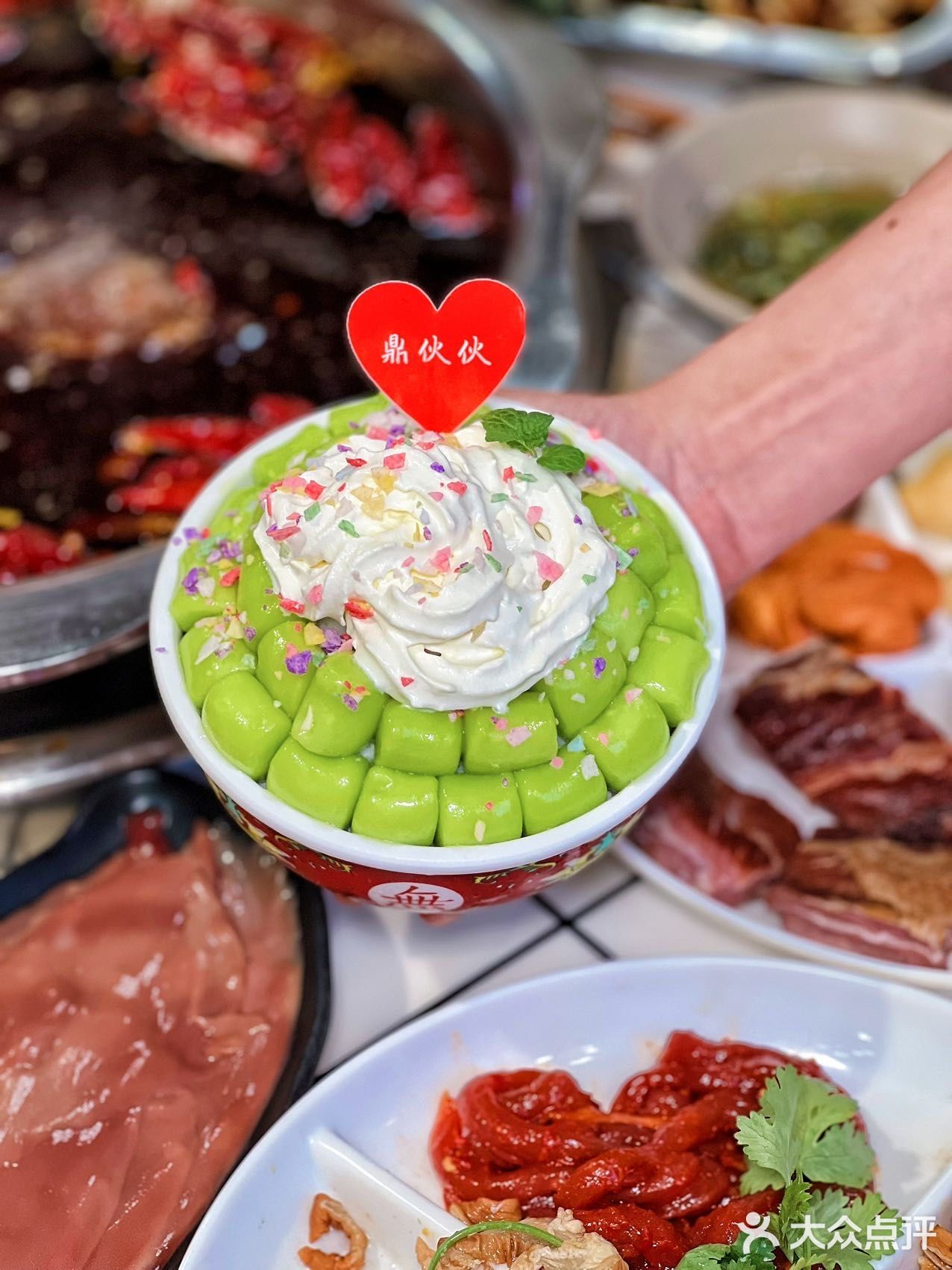 白象居没火之前｜打卡的必吃的火锅串串