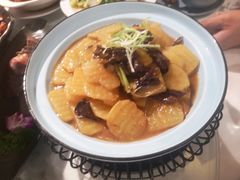 -老周家酱卤猪蹄私房菜(克拉玛依西街店)