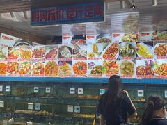 -范饭椰林川湘味海鲜·椰子鸡(三亚湾椰梦长廊店)