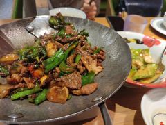 -俏湖兰·辣椒炒个肉(海沧店)