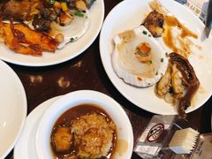 -荣誉国际酒店-云顶旋转餐厅