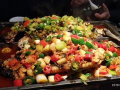 -江边城外烤全鱼(方庄时代购物中心店)