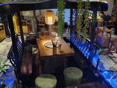 -城墙拐拐火锅(三峡广场黑金冠店)