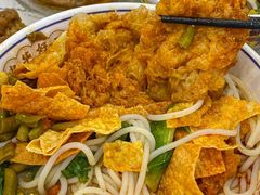 -弘束束柳州深巷螺蛳粉(珠江路店)