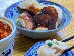 鲜肉煎饺-无名氏宵夜小摊(祝家三姐妹馄饨店)