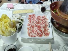 -羊家胡同·龙虾烧烤火锅(龙汇路店)