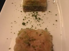 -Efes Turkish & Mediterranean Cuisine 艾菲斯餐厅(陆家嘴店)