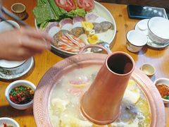-民食香·腊排骨野生菌美食(木府店)