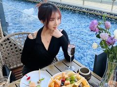 -MONICH牛排融合餐厅(和义大道购物中心店)