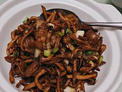 -湘聚唐缘正宗湖南湘菜(盈坤世纪店)