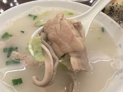本帮肚肺汤-三两春(浦三路店)