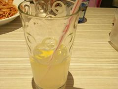 -必胜客(武汉欢乐谷店)