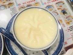 -广信牛奶甜品世家(台东店)
