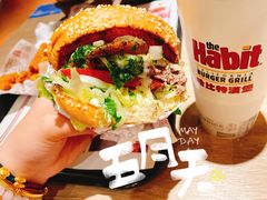 -The Habit Burger Grill 哈比特汉堡(复兴soho店)