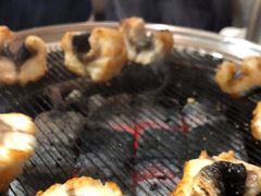 -围炉肉舍•炭烤活鳗•丹东海鲜烤肉(步行街店)