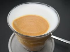 传统拿铁-UNI UNI(环亚凯瑟琳店)