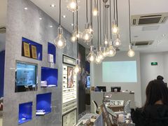 -茂昌眼镜(南京西路店)