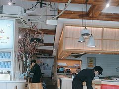 -蜜桃餐厅·伴山(湖滨商业街店)
