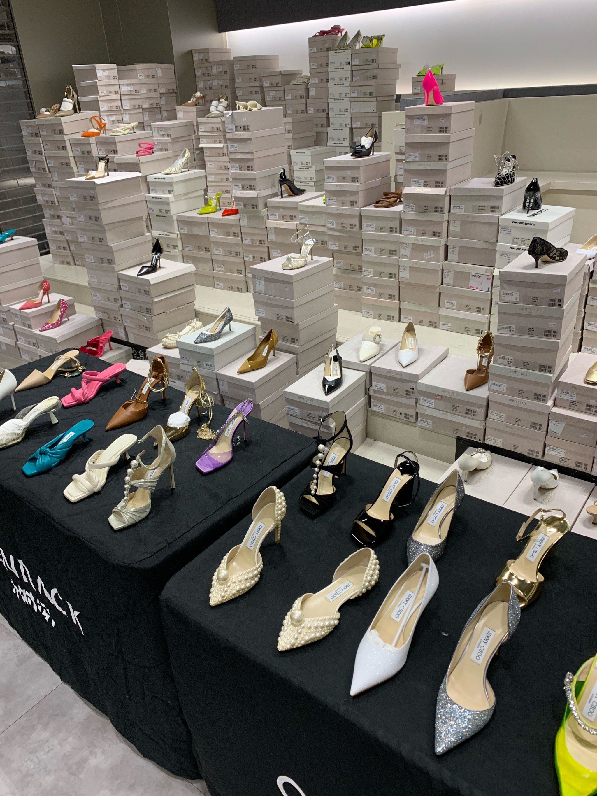 Копии сумок из натуральной кожи-Jimmy_Choo Как куп