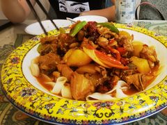 新疆大盘鸡-新疆红柳花餐厅(新洲店)