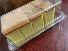蜂蜜蛋糕-红宝石·鲜奶小方·海派西点房(南丹店)