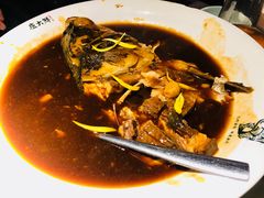 -卢大鲜鱼头捞饭(美利广场店)