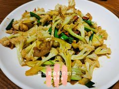 花菜炒肉-老长沙湘菜馆(凤凰路店)