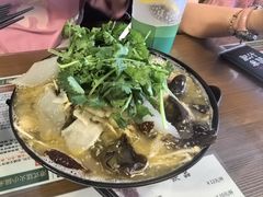 -肥汁米蘭香港米线(宁波路总店)