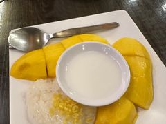 -J Daeng Seafood