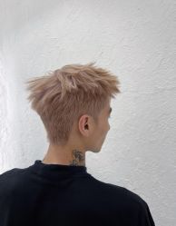 -藤野造型烫发染发