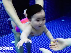 -龙格亲子游泳俱乐部(泊富中心)