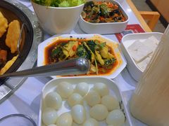 -鲁员外地锅鸡地锅鱼(古墩路店)