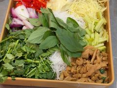 -官塘陈记鱼生·潮汕砂锅粥·牛肉火锅(潮枫路总店)