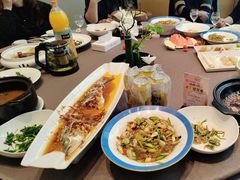 -香山湖家家宴(中山陵店)