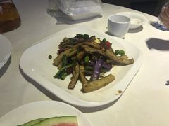 -人人居(四府街店)