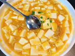 蟹粉烩豆腐-RIVIERA 松鹤楼(外滩店)