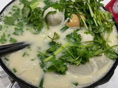 -肥汁米蘭香港米线(长宁来福士店)