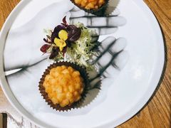 咸蛋黄鲜虾球-荟廷·晶萃(陆家嘴尚悦湾店)