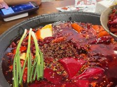 -黄潇洒老火锅(九眼桥宏济巷店)