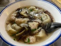 鲜肉小馄饨-嗲德来·豆浆·油条(商城路店)
