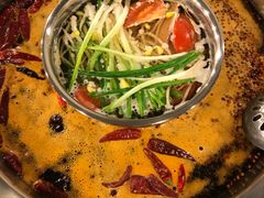 -邓莽子老火锅(中兴路总店)