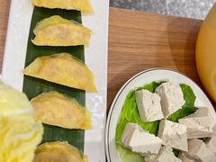 -三人行骨头王火锅(长寿店)