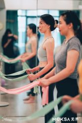 -无界瑜伽普拉提