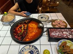 -旧街市鲜货老火锅(大光路店)