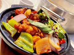 酒味三杯鸡-肥仔文澳门猪骨煲(南京西路店)