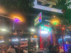 -路边边.炒菜烧烤.音乐餐厅(良乡长虹店)